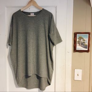 SOLD—LuLaRoe Long Grey Top — XS (—M) “Irma”